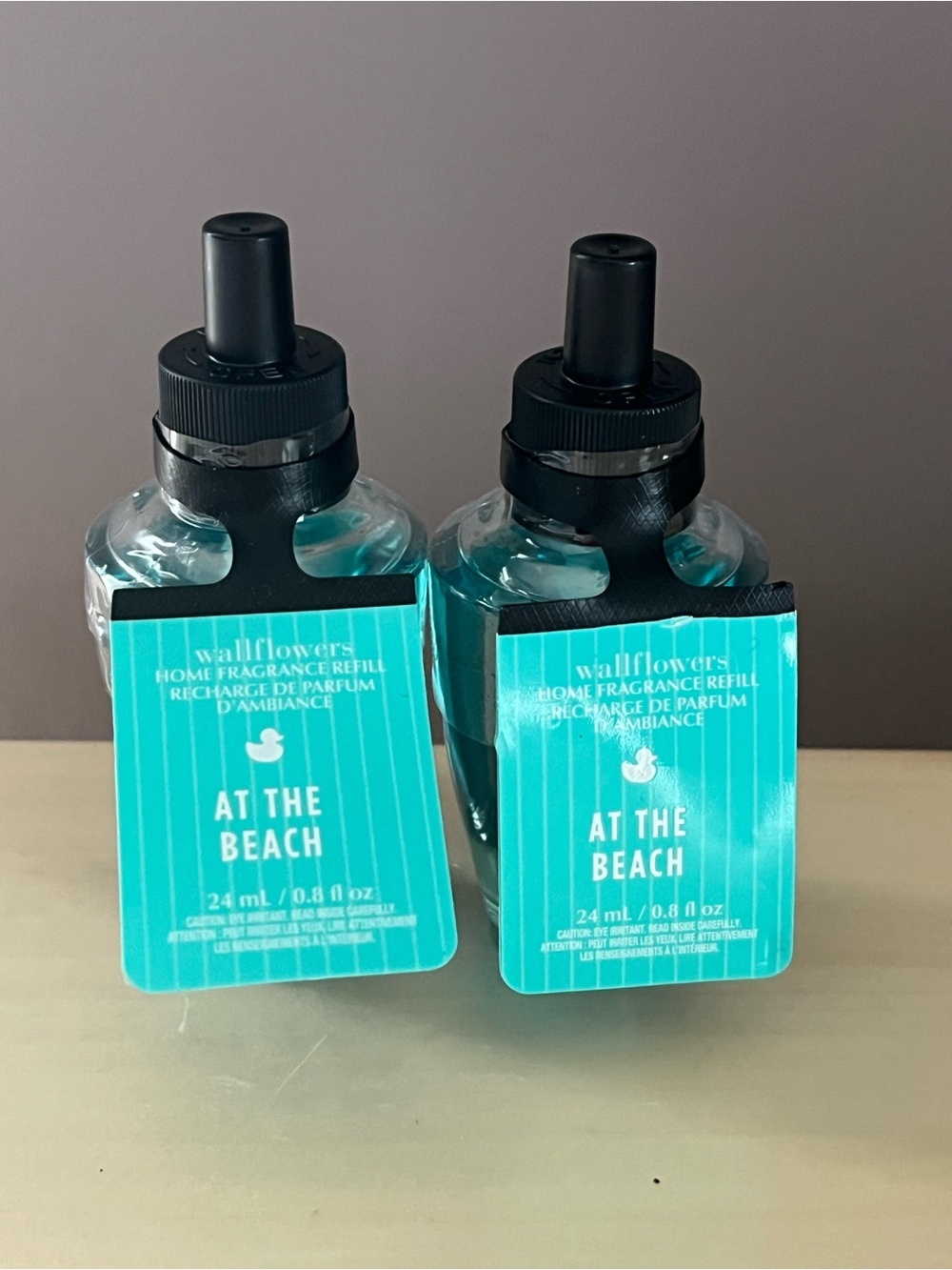 New Two White Barn Bath Body Works At the Beach Wallflowers Refills
